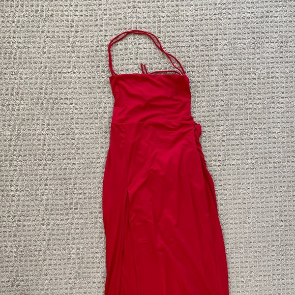 Victoria Maxi Dress - Picture 6 of 6